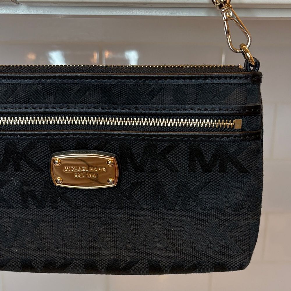 Michael Kors Bag Purse Handbag Mini Bag Signature MK Demi Wristlet Pocketbook - Picture 4 of 12